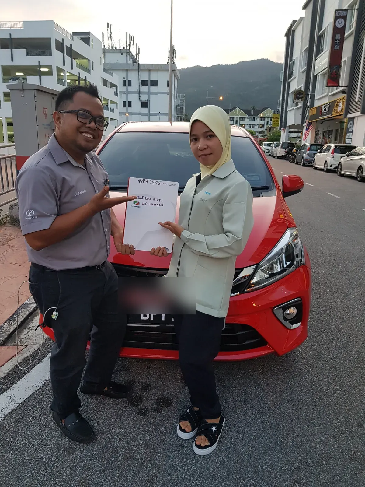 Customer delivery Perodua bersama Rahman